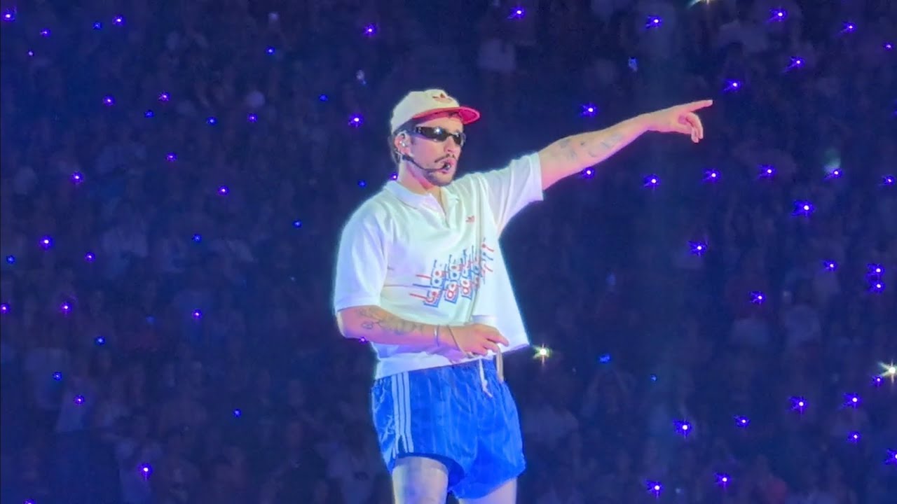 Bad Bunny - Me porto bonito & No me conoce (Chile, 2026)