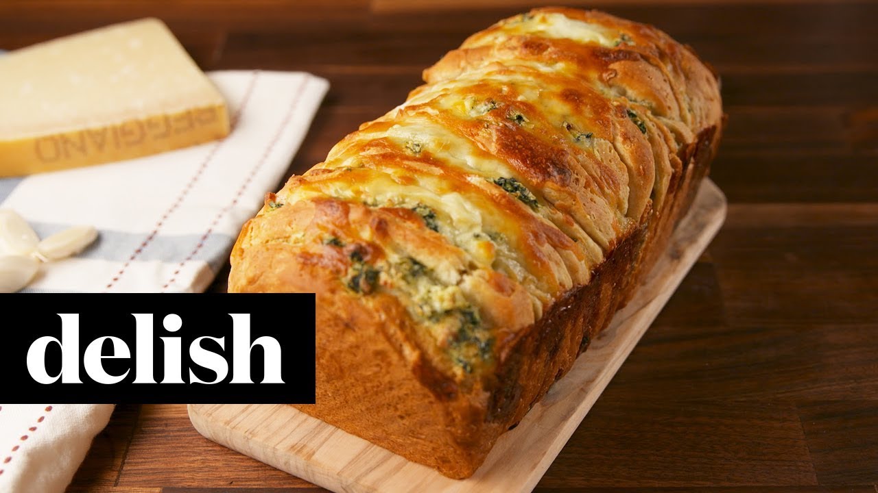 Spinach Artichoke Pull-Apart Bread | Delish