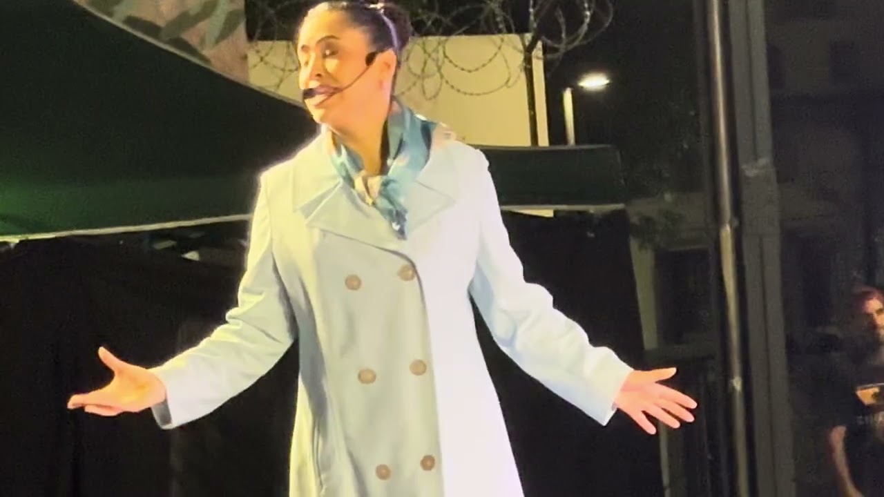 Tango en Montevideo - Sus Ojos Se Cerraron - Canta Manuela Hernandez y cuarteto de Esteban Toth