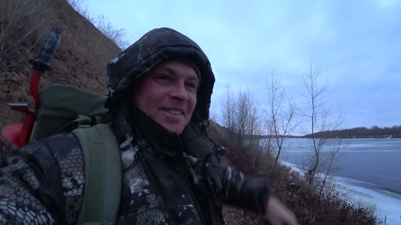 Река Ахтуба. Зима 2023. Поиск мирной рыбы.