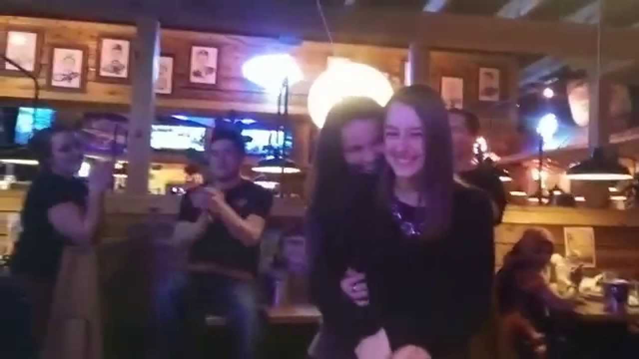Welcome to Texas Roadhouse Anna and Neus