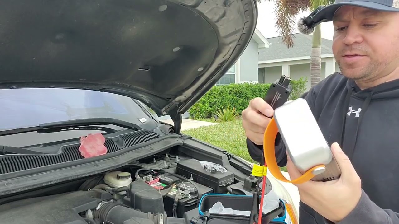 UTRAI 6000A Jump Starter with Air Compressor 150PSI & Air Blower, PD 30W Power Bank 12V Battery Jump