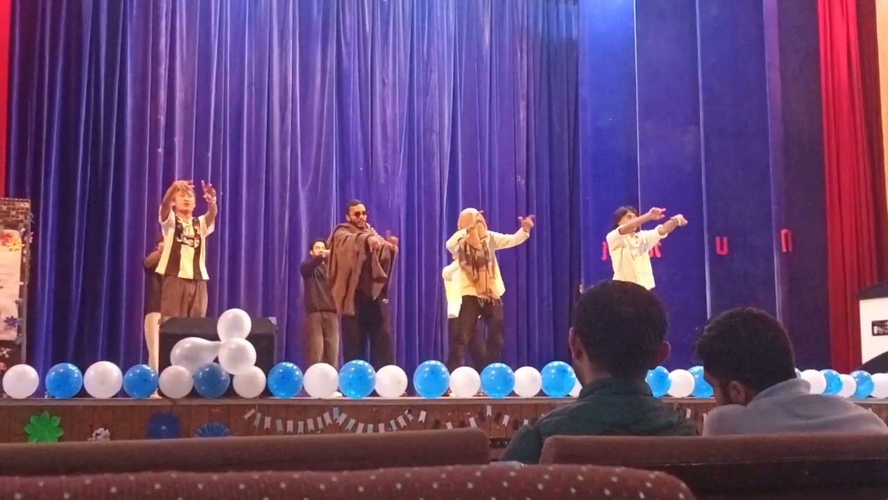 College Events 🌼🫀 #dance #collegelife #danceincollege #funnydanceincollege