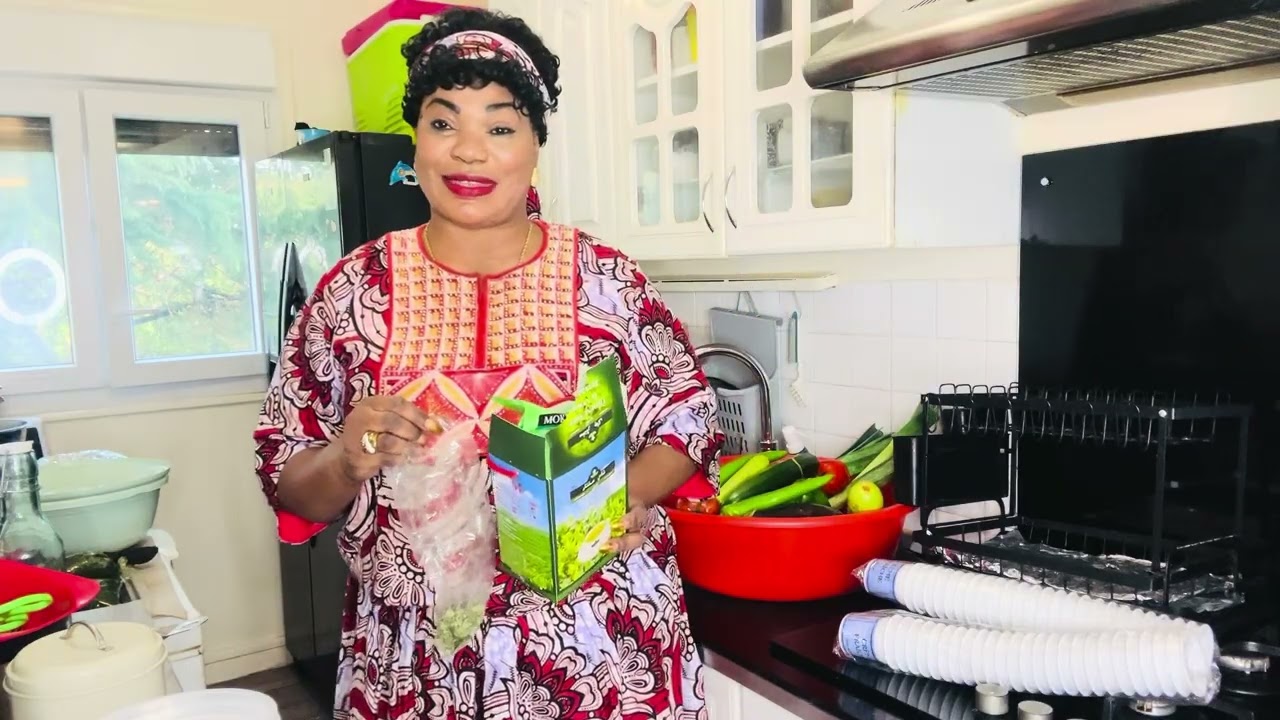 MAMAN CONGOLAISE  5 HEURES DANS LA CUISINE POUR 4 RECETTES PONDU NGOMBE NGULU MABUMU POISSON 