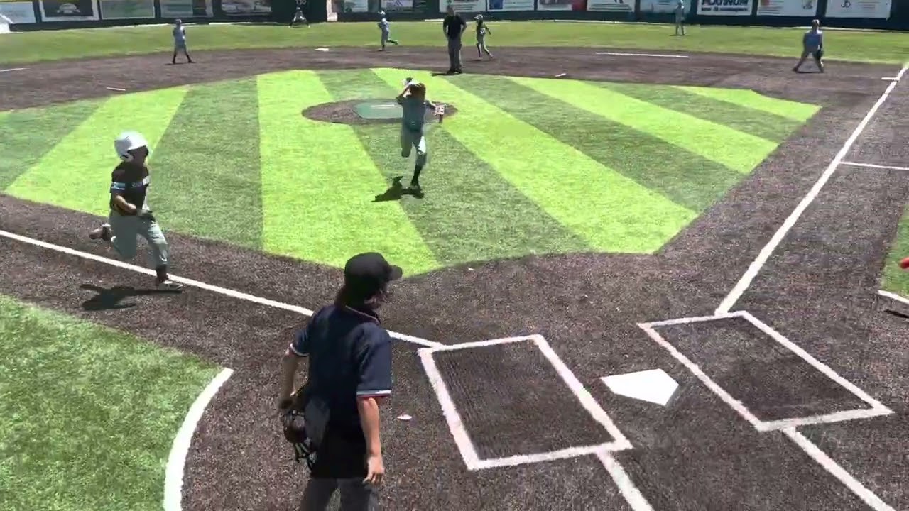 SVBL 8U Black Sox play their first game.