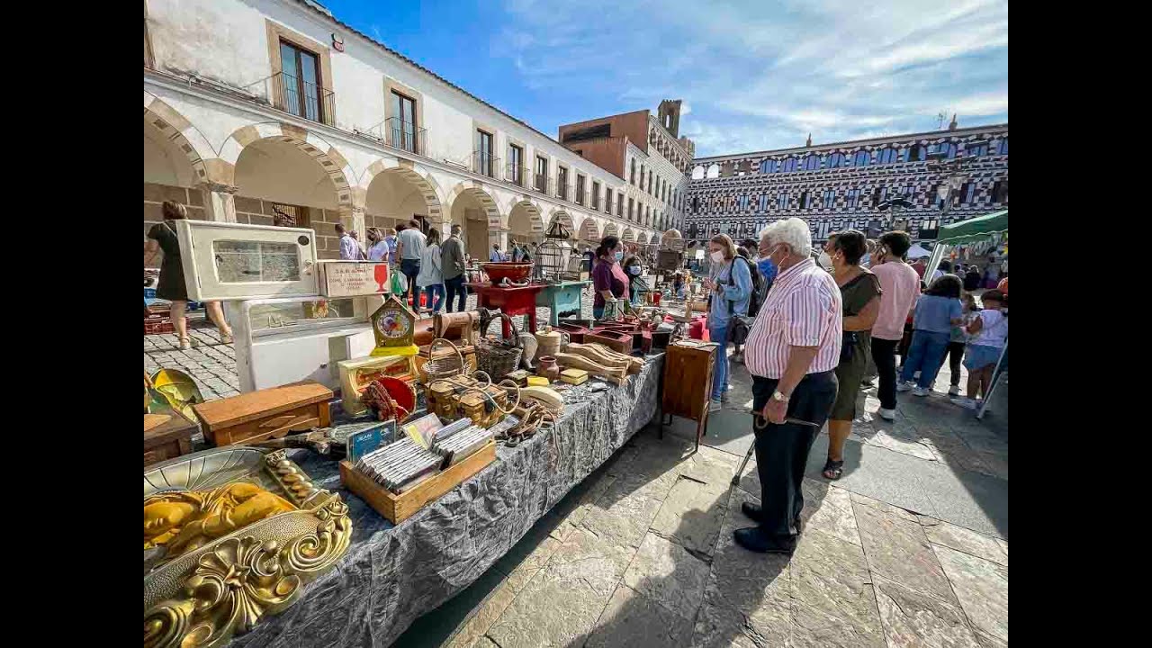 Vuelve el Rastro de Artesanía y Antigüedades a Badajoz