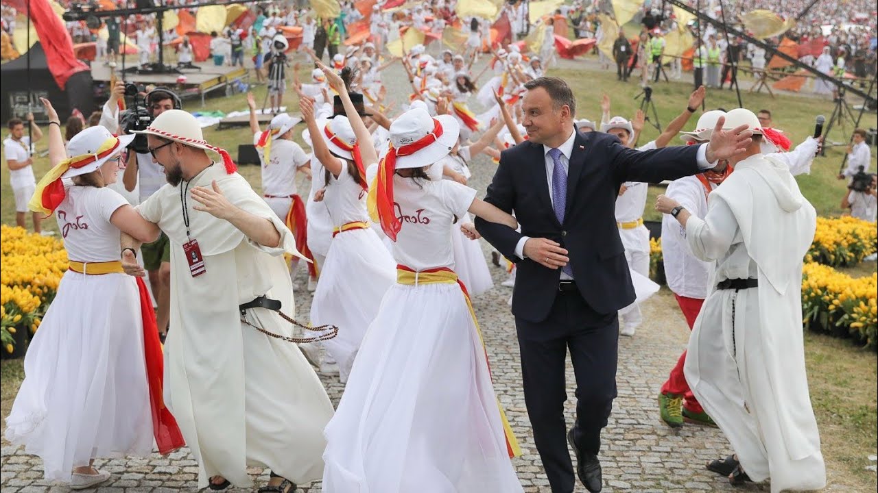 Prezydent Andrzej Duda tańczy z nami! "Tak tak Panie" - Lednica 2018