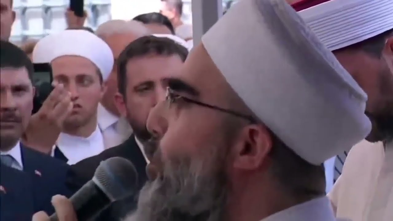 Mahmud Efendi Hazretlerinin Cenazesi  l  Mahmut Eren Hoca Tezkiye Konuşması