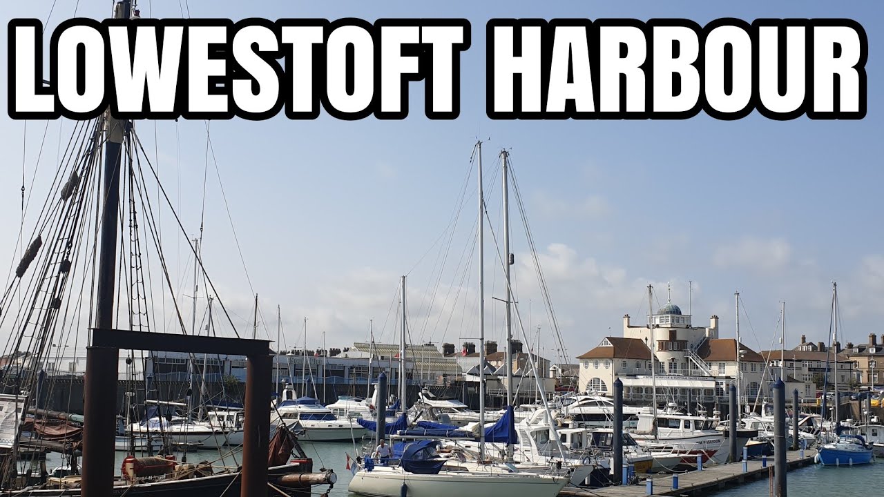LOWESTOFT HARBOUR | LIZZY FED #lowestoftmarina #harbour