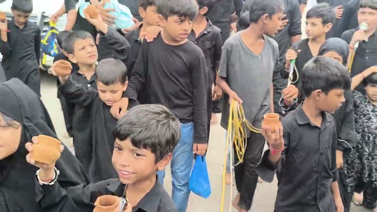 Juloos e Alatash Hyderabad 10th Moharram pt-1