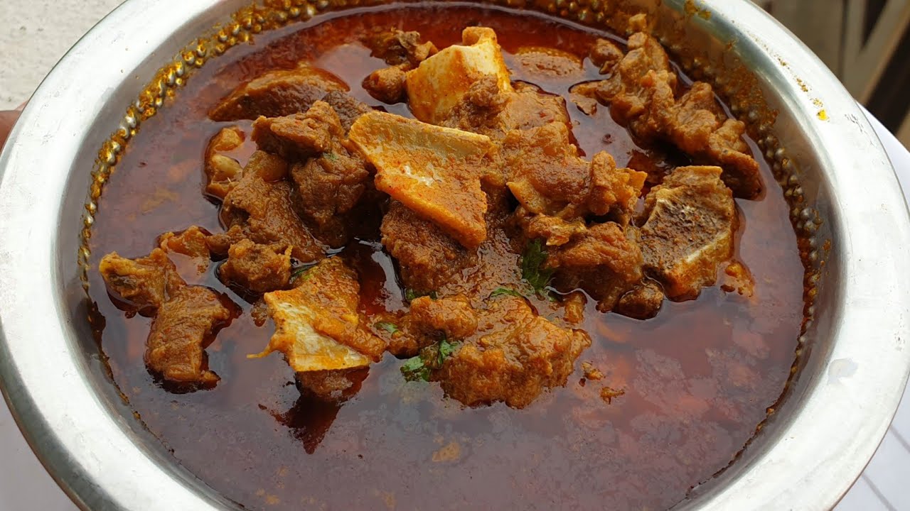 ಒಮ್ಮೆ ಮಟನ್ ಈ ಹಳ್ಳಿ ಶೈಲಿಯಲ್ಲಿ ಮಾಡಿ ಎಲ್ಲರೂ ಹೇಗೆ ಮಾಡಿದ್ರಿ ಅಂತ ಕೇಳ್ತಾರೆ | Village style Mutton curry