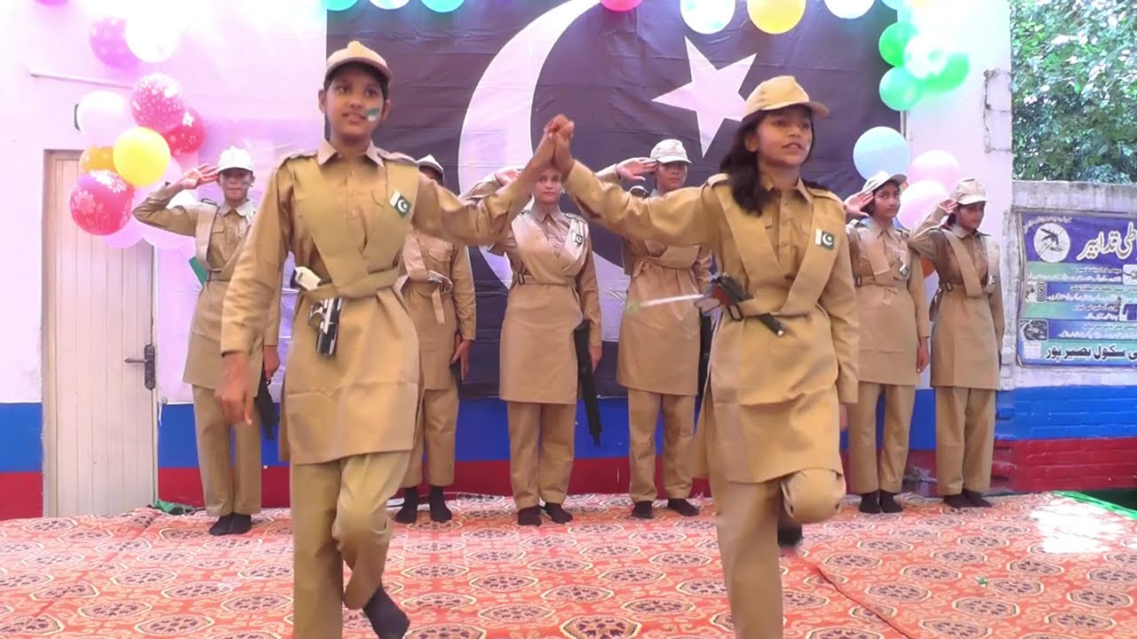 Dalair Pakistan - performous of Quaid e azam model girls high school basirpur (Okara)