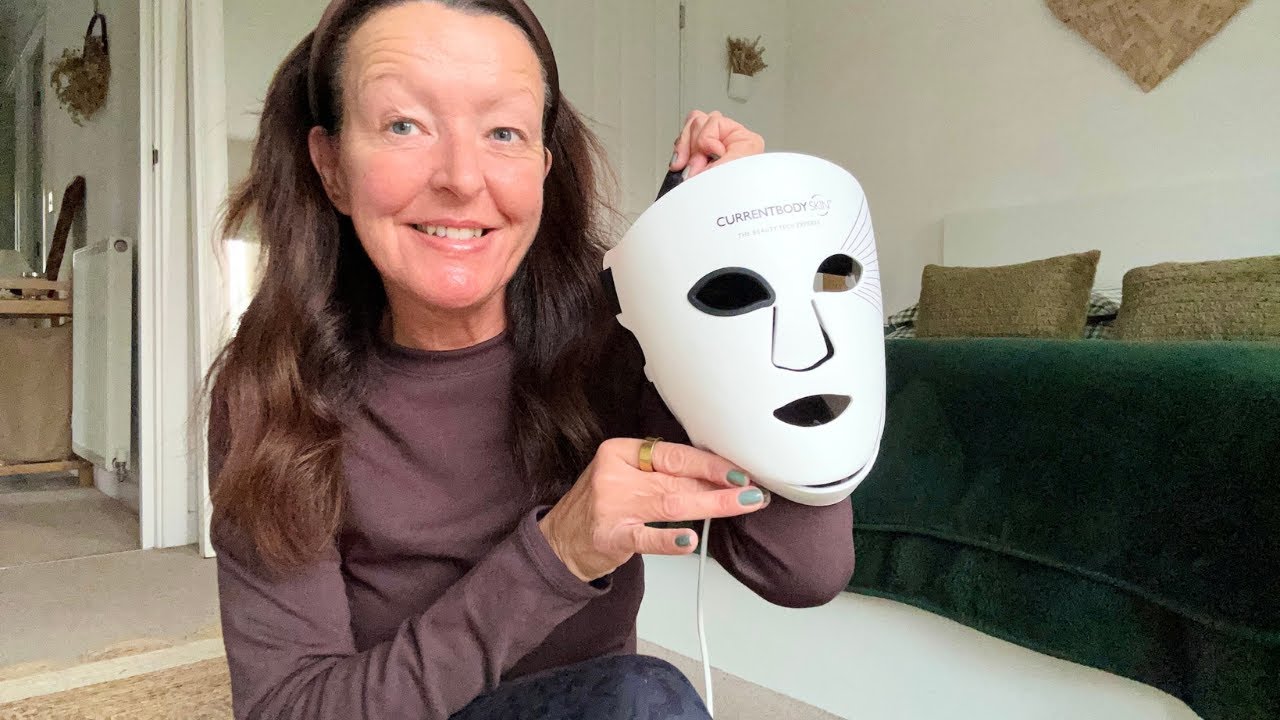 MORNING VLOG - RUNNING & CURRENTBODY LED MASK REVIEW AD