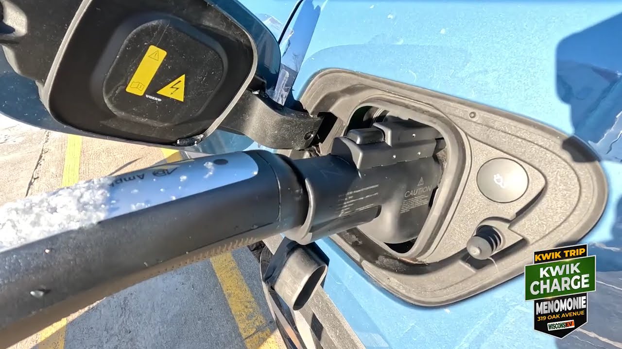WisconsEV - Kwik Charge - Kwik Trip Menomonie Charging Station Visit