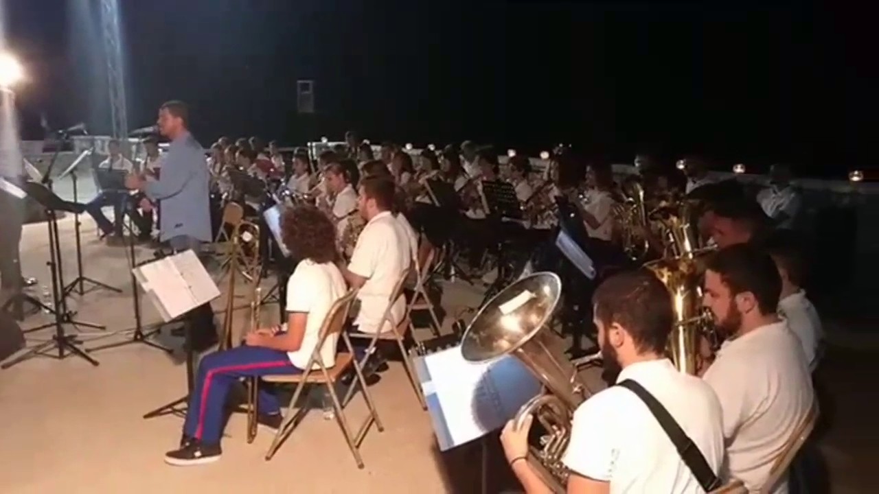 Στο Μαρκοπούλειο Αμφιθεατρο Κροκεών η Φιλαρμονική Κροκεων 