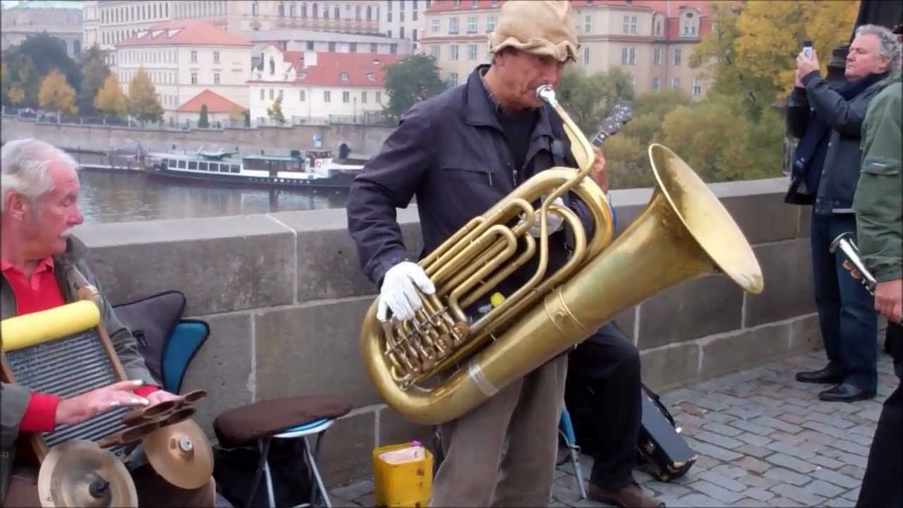 Music on the Charles Bridge, Prague, Czech Republic -- Jazz, Delta Blues, Violin, Street Organ!