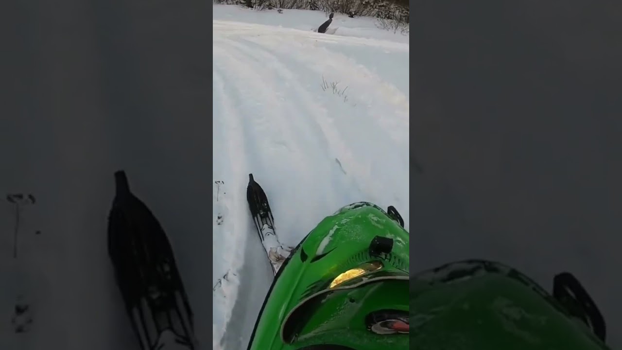 High Speed Snowmobile crash Arctic Cat Crossfire 800