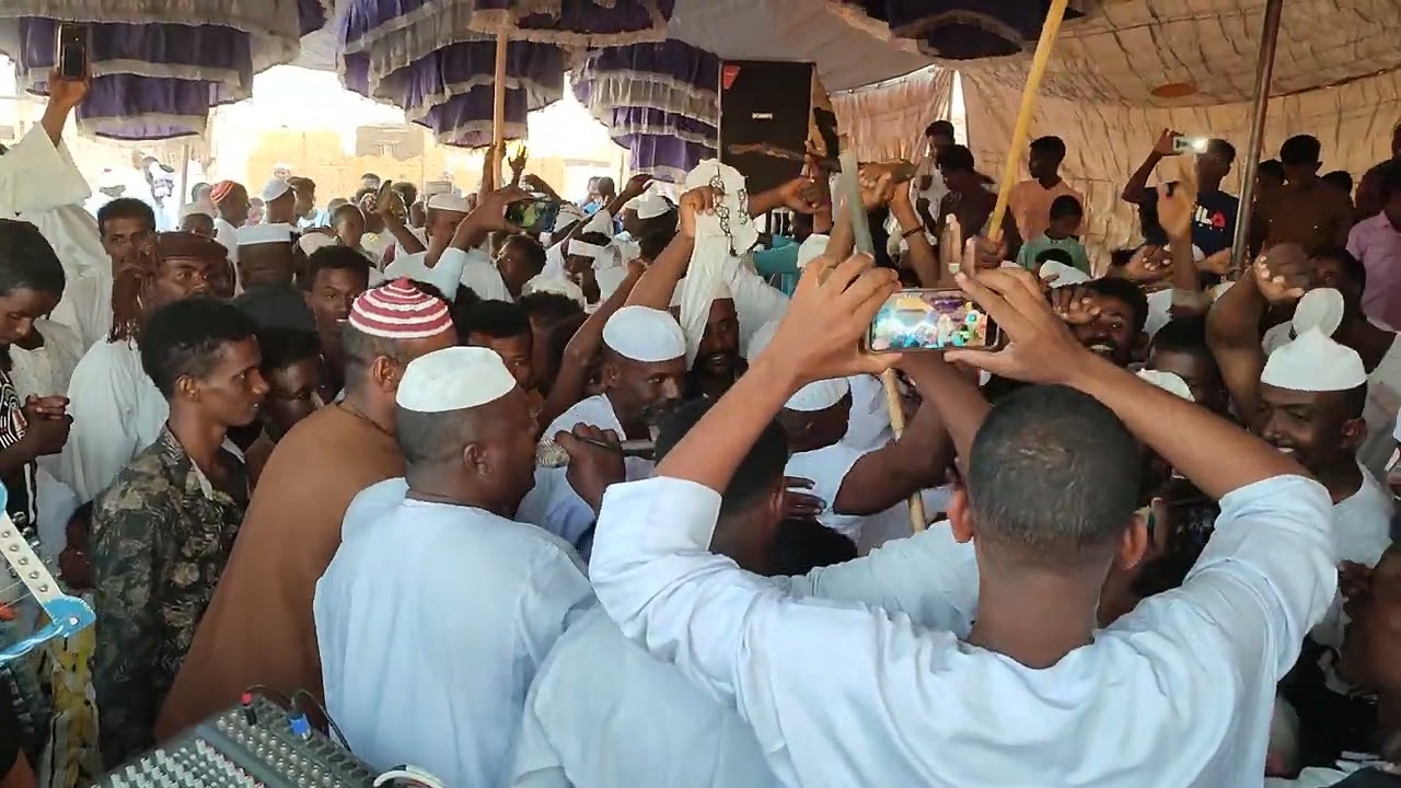 العريس احمد رهودا في بريما المجمع والفنان عبد المحمود الجموعي التحيه لكل اهلنا في بريمه