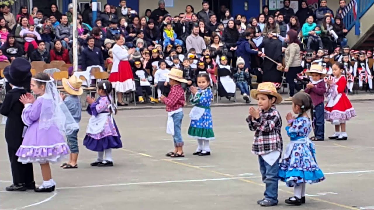 Fiestas Patrias - El Piojo y la Pulga.