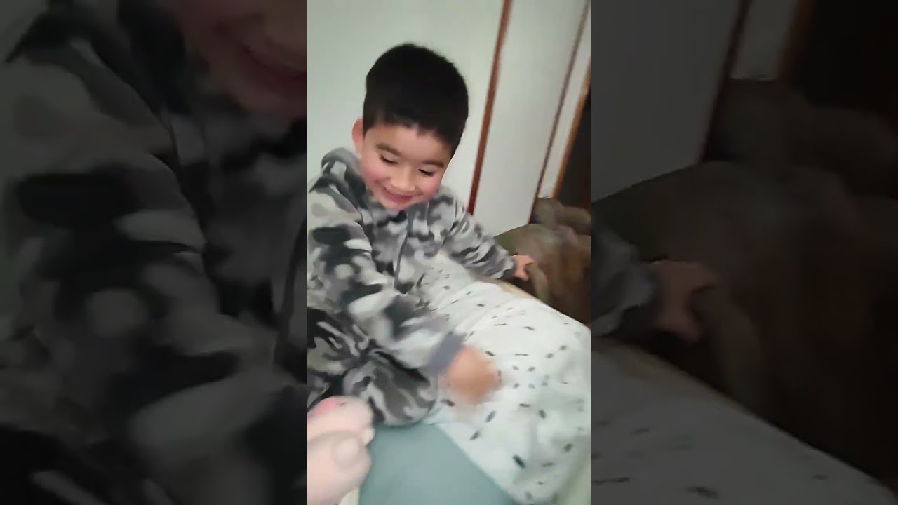 ราตรีสวัสดิ์ครับผมวุ่นวายมากสองแม่ลูกเรากว่าจะได้นอนในแต่ละวัน🤣