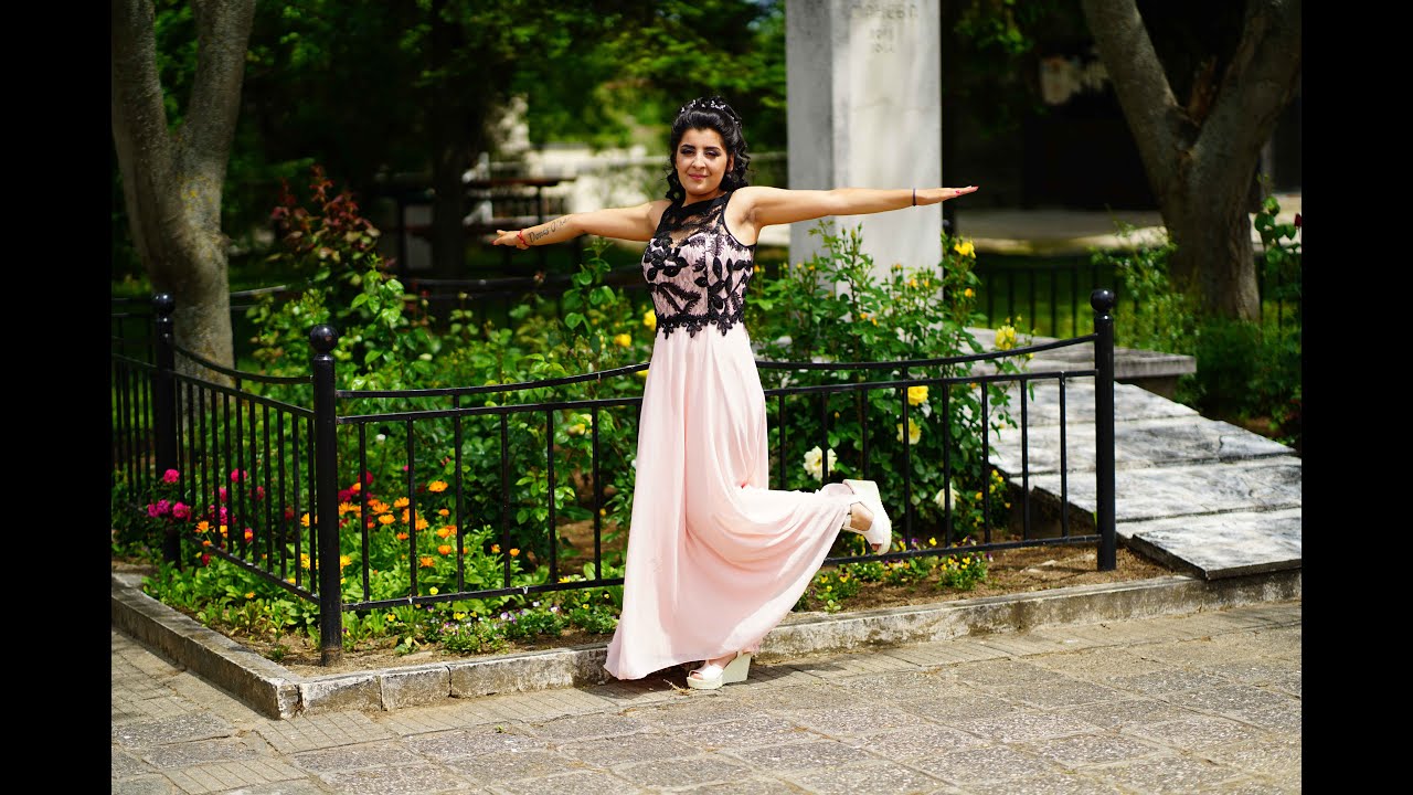 Абитуриентски бал на Денис