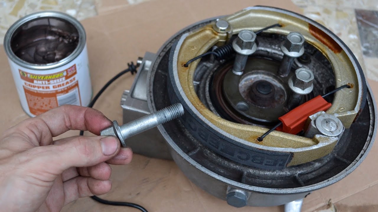 RESTAURACIÓN BMW K75 1987 (Parte 52) | Grupo trasero listo + Regalo Tills.de