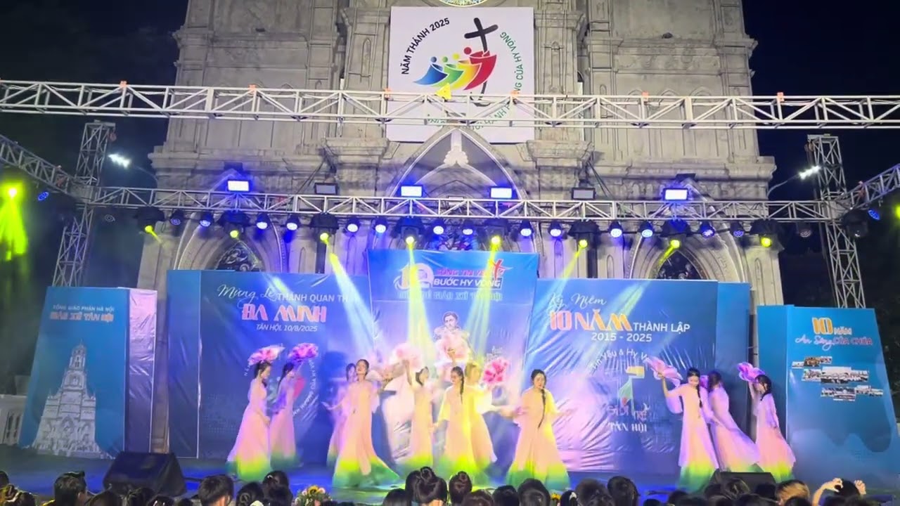 Múa : Hồng Ân Chúa - Giới Trẻ Giáo Xứ Tân Hội 