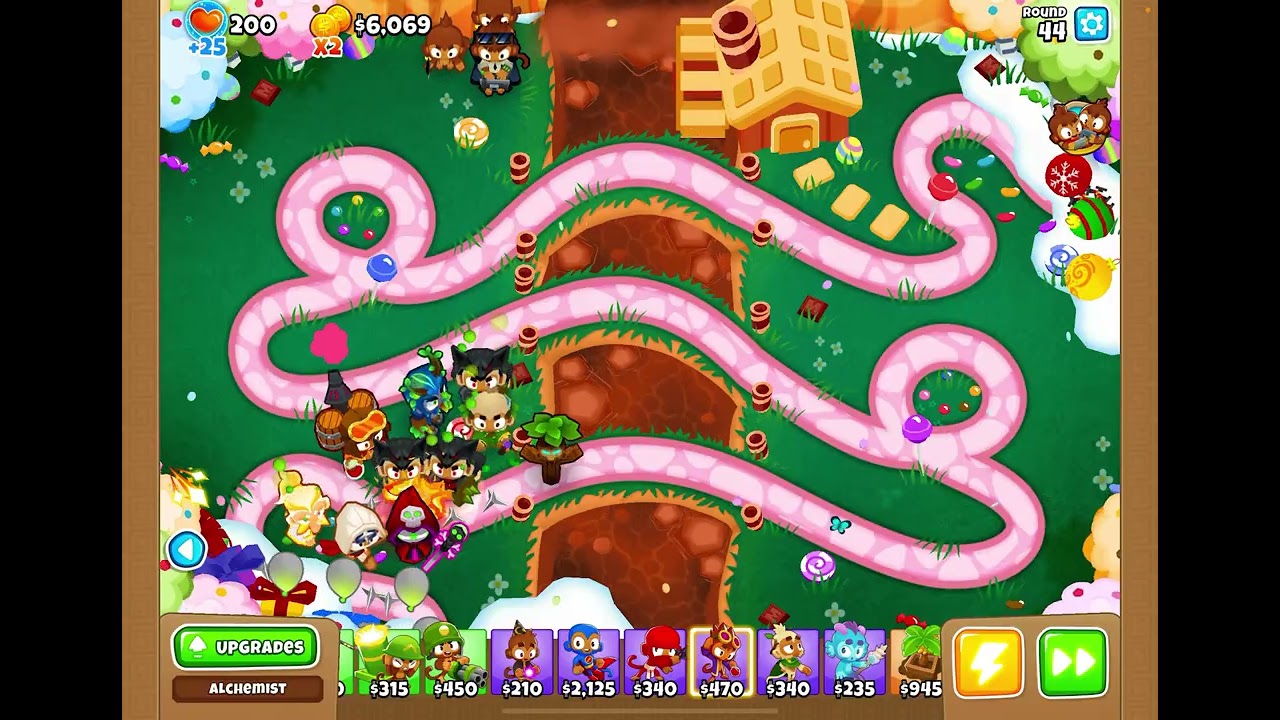 Playing BTD6 with magic only towers