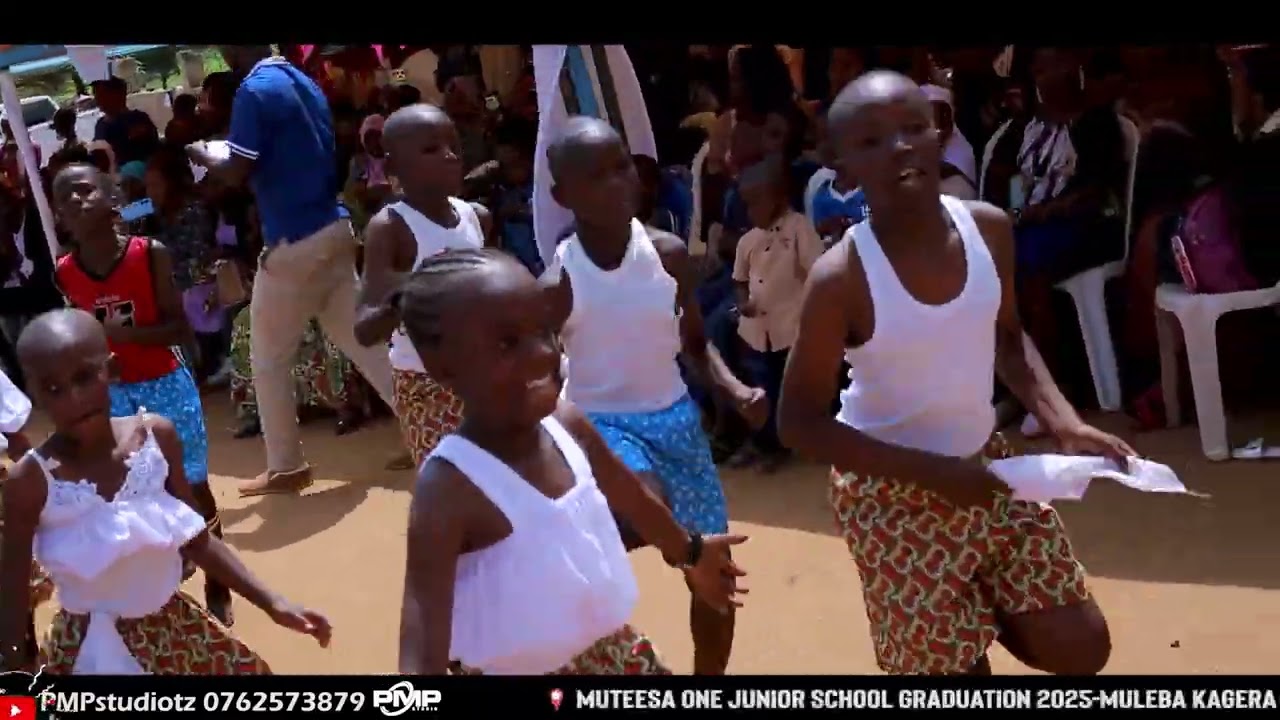 SHOW NZURI YA WANAFUNZI MUTEESA ONE JUNIOR SCHOOL MULEBA