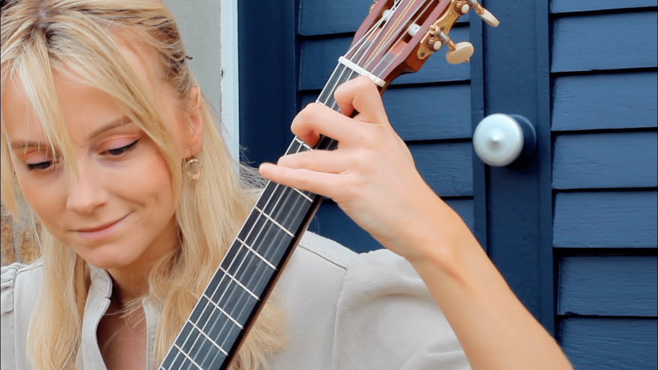 Minuet No.1 in C Major (Sor) - Alexandra Whittingham