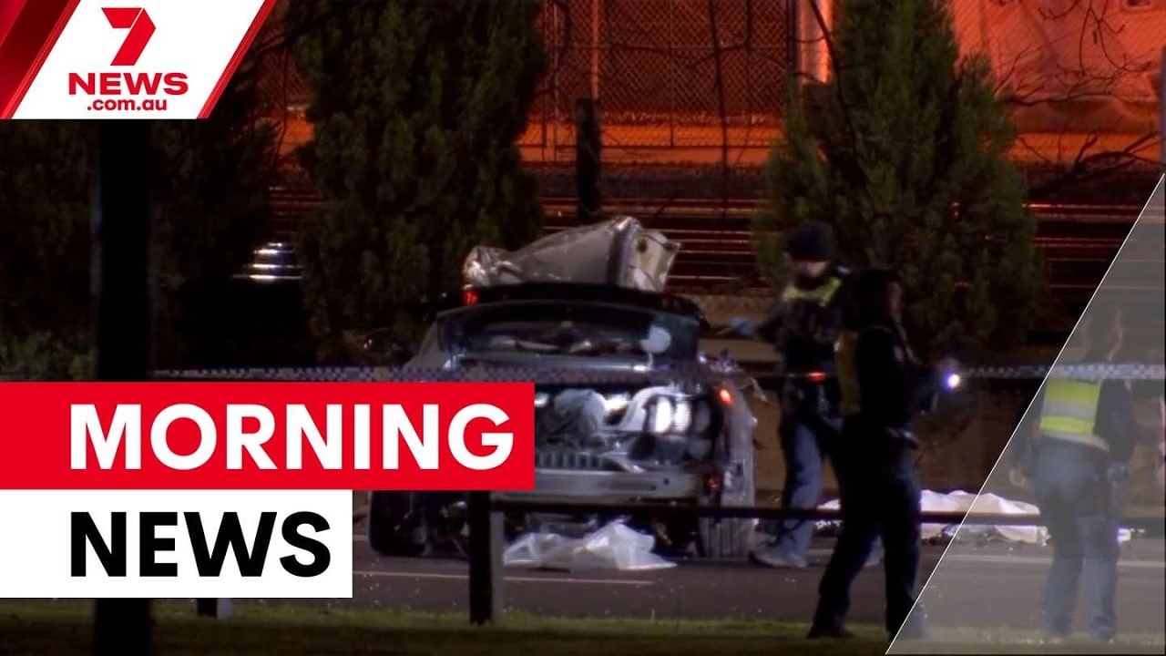 Угонщик погиб в аварии на краденом Mustang; машины сгорели; трагедия Хупера | 7NEWS