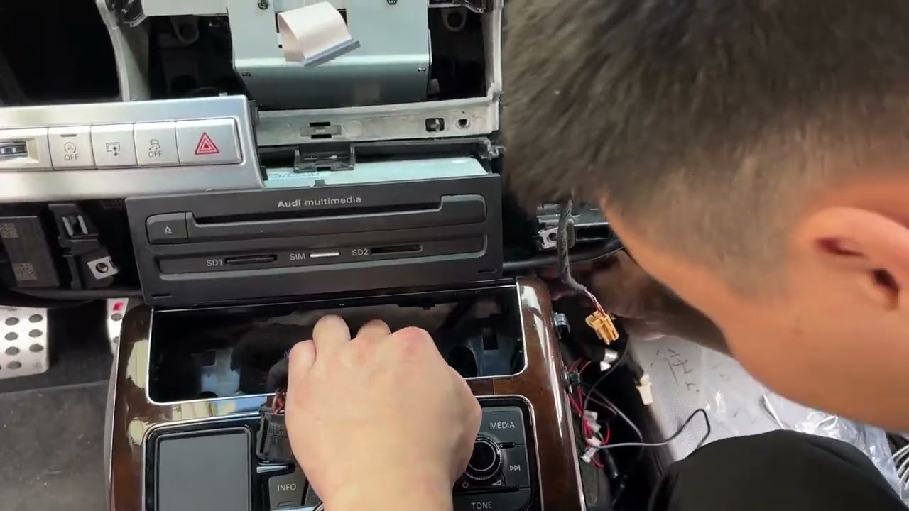 how to install 12.3 android on audi A8