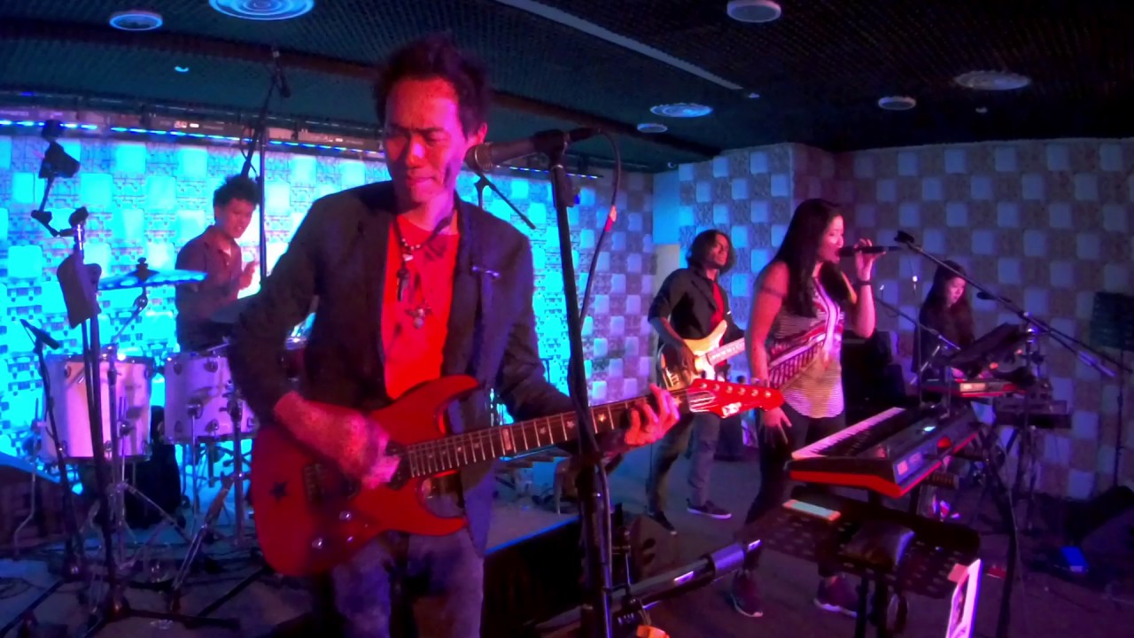 KINGS - Leave A Light On (Belinda Carlisle)