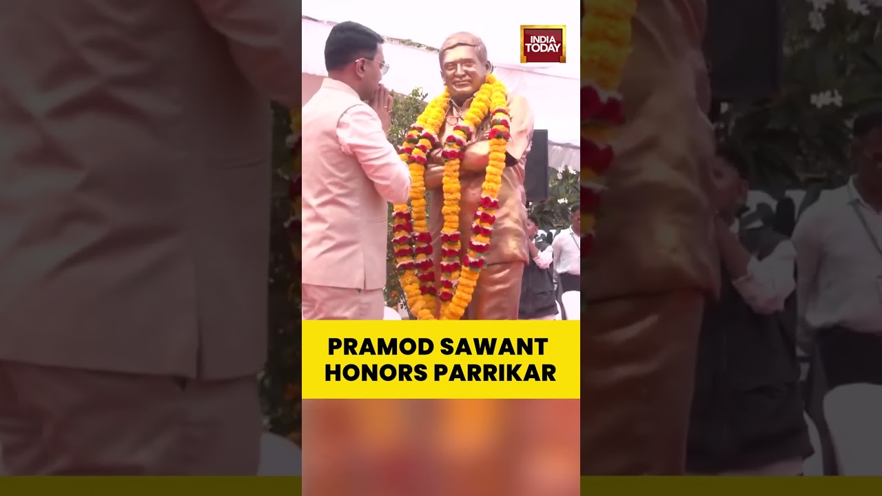 Goa CM Pramod Sawant Honors Manohar Parrikar On Death Anniversary