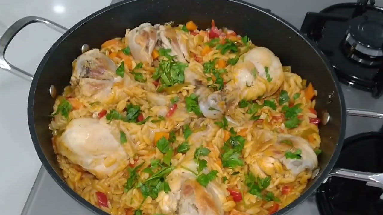 Tavuklu Şehriye Pilavı/Kolay Yemek Tarifi