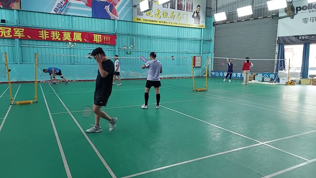 Badminton game, Zhongshan, China 3 1 26 4