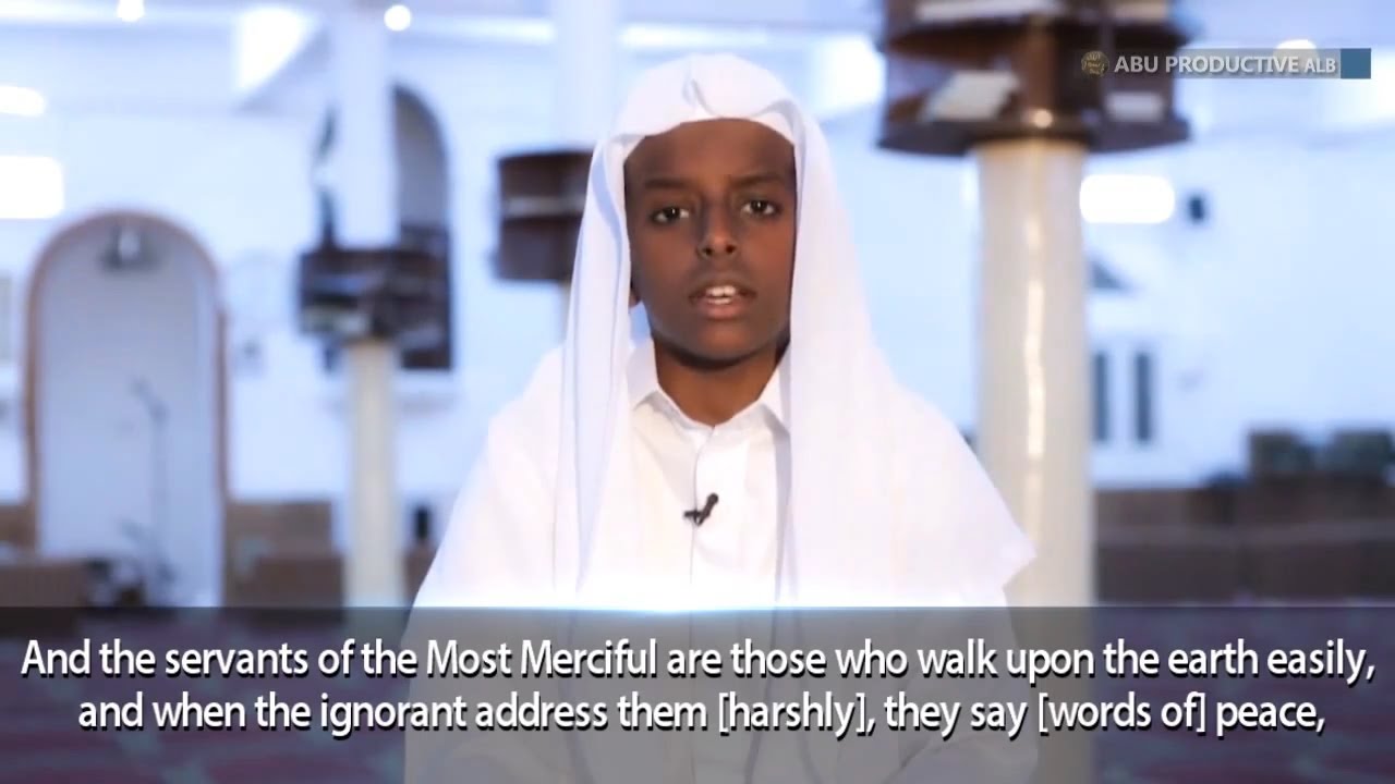 AMAZING Recitation of Surah Al Furqan MUST LISTEN!!!