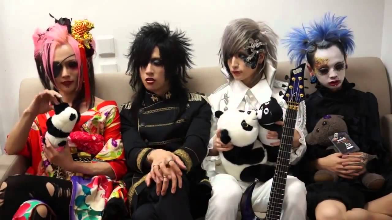 MEJIBRAY HALLOWEEN COMMENT 2014