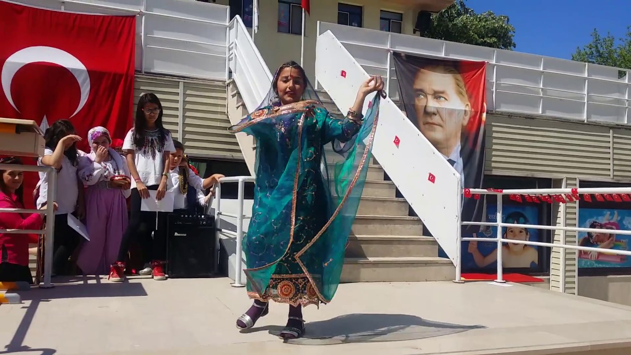 Başakşehir Koleji Dünya Çocukları