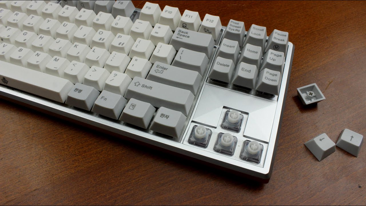 ABKO K935P V2 keyboard review (Topre clones)
