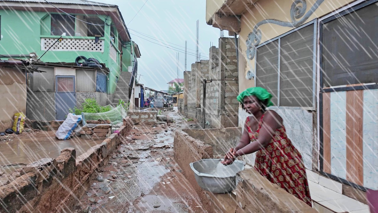 HEAVY RAIN IN LOCAL GHANA COMMUNITY, ACCRA NUNGUA
