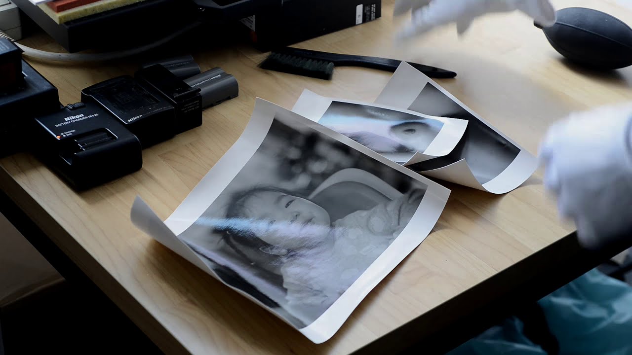 암실일상 v-log 손으로 만질수 있는 종이사진을 합니다.#kodak​ #tmax​ #코닥​ #흑백현상​ #아나로그필름​ #film