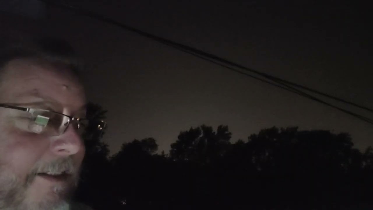 International Space Station SSTV event decoding with Yaesu FT-65 and Android tablet outdoors