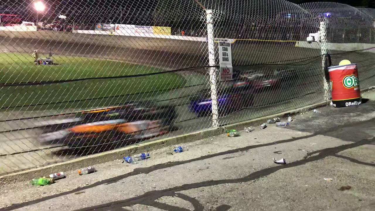 Matt Kenseth Wins 2019 Slinger Nationals