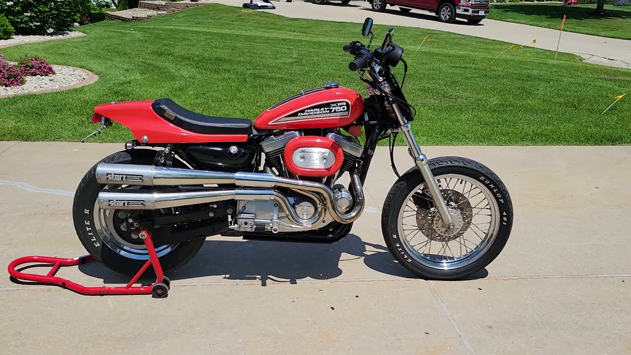Harley Davidson XR 750 replica Street tracker