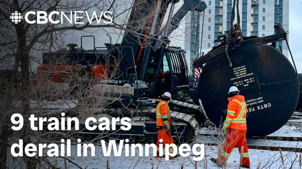 Rail crews clearing tracks after 9 train cars derail in Winnipeg, CN says