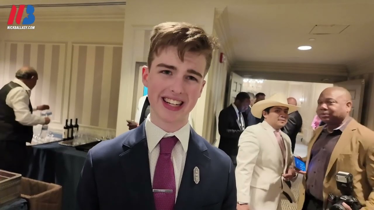 Iain Armitage impersonates Donald Trump
