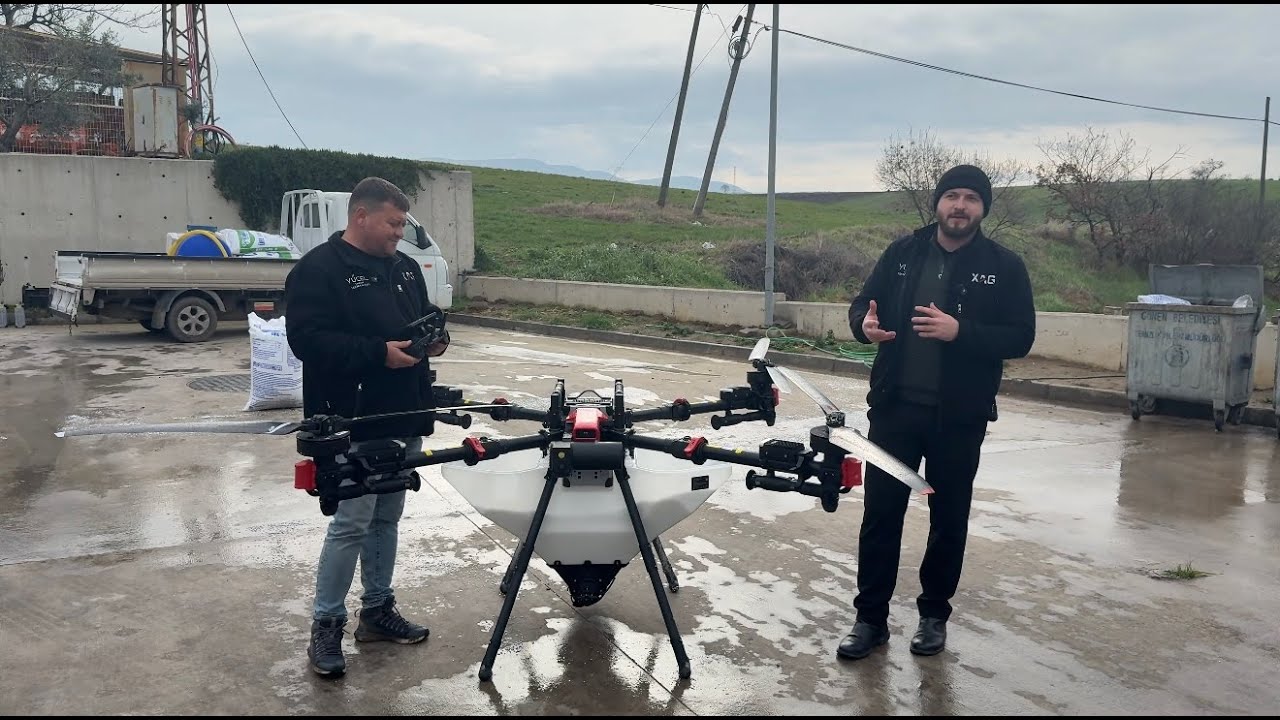 Dünya'nın En Büyük Tarım Dronu XAG P150 ile Gübreleme Operasyonu!  70 Kg'lık Kaldırma Kapasitesiyle!
