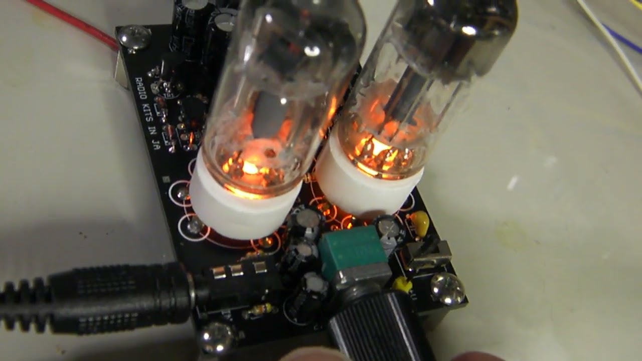 12av6 twin +transistor booster 　：headphone amp