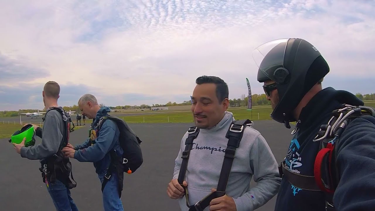 Our first time skydiving!